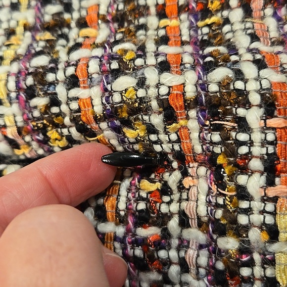 J. CREW FACTORY MULTI-COLORED METALLIC TWEED MINI PENCIL SKIRT. SIZE 8. - Picture 9 of 10
